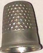 Vingerhoed - metaal, jaren 60