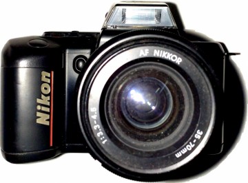 Nikon F401 - Analoge Spiegelreflexcamera met zoomlens AF Nikkor 35-70 mm
