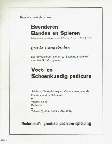 Map met platen van beenderen, banden en spieren - G. Pront en F. van der Torren